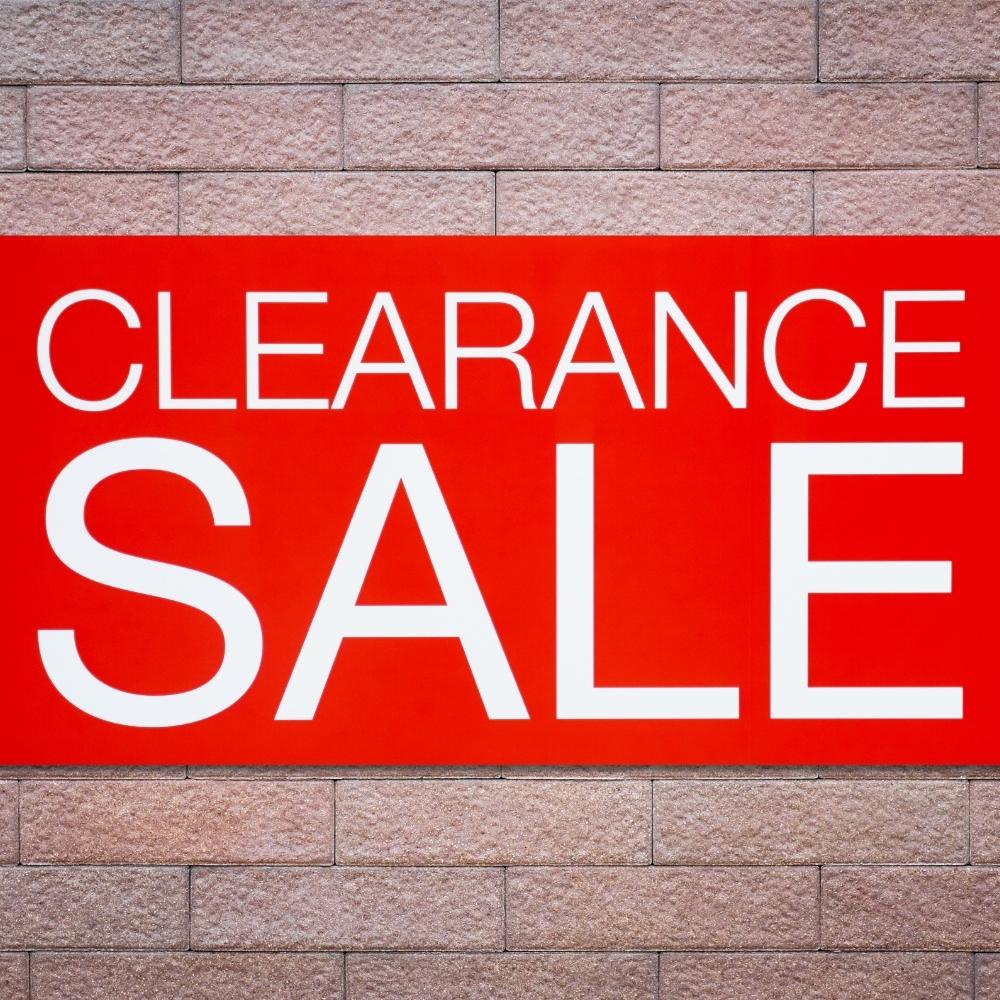 Clearance sign